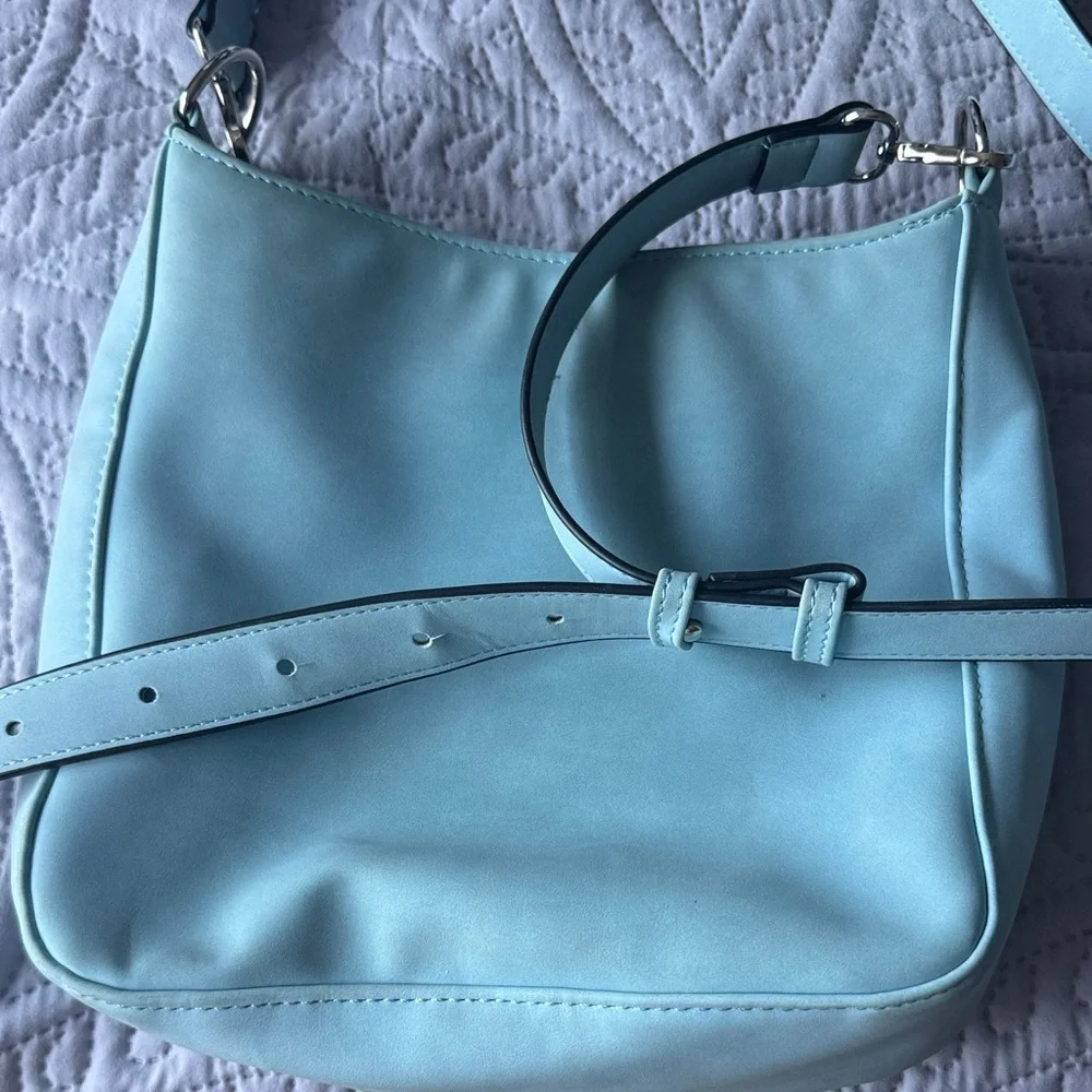 Light Blue Crossbody Shoulder Bag - Picture 4 of 4